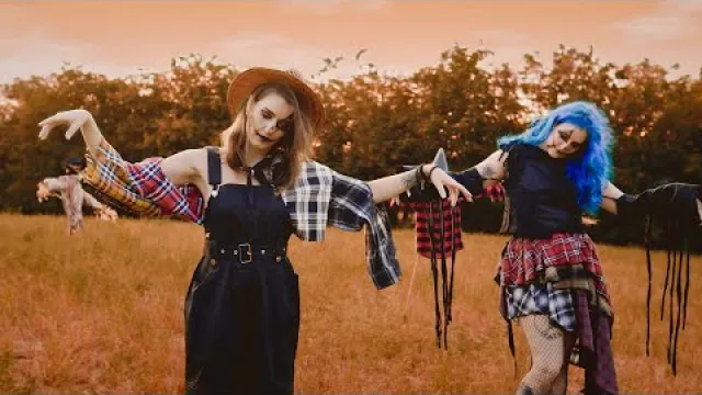 Scarecrows / feat. Linda Battilani