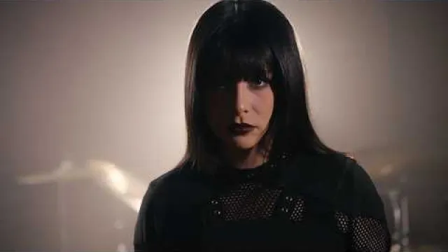 Hijos de la oscuridad (Feat. CRISTINA)