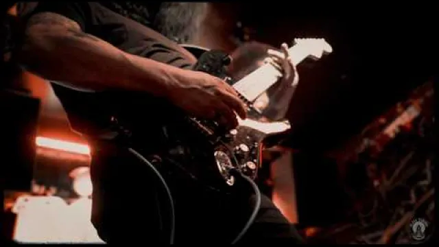 Ol' Time Moonshine - SHE MOVES