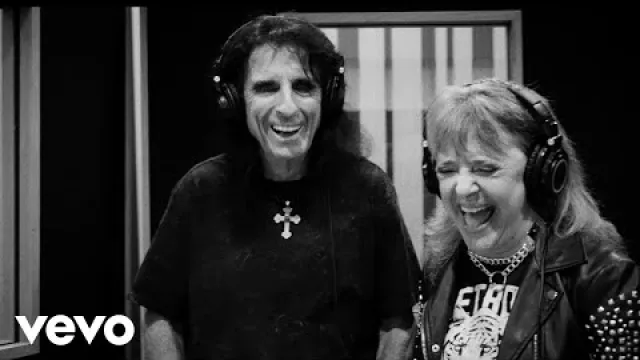 Suzi Quatro - Kick Out The Jams