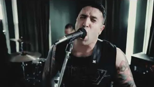 Armed For Apocalypse - Lurk