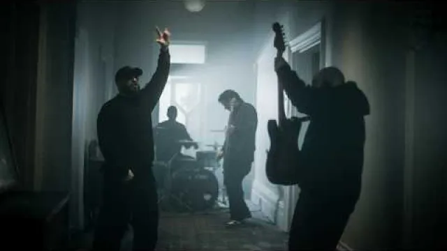 HEISTS - LIGHTS OUT