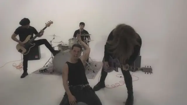 Treat Her Like A Rose