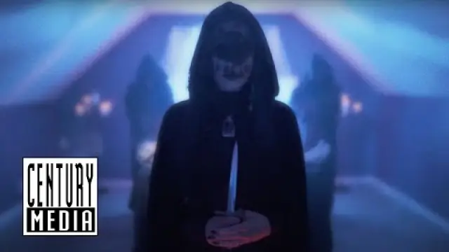 Momma Likes the Door Closed