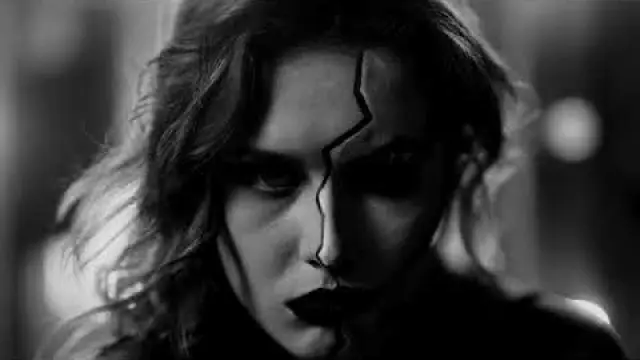 Hollow Realms - Feat. Jaani Peuhu